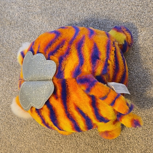 Zuru Rainbocorns Roxy Tigercorn Plush Stuffed Animal with Wings Gold Heart Soft - Picture 3 of 4